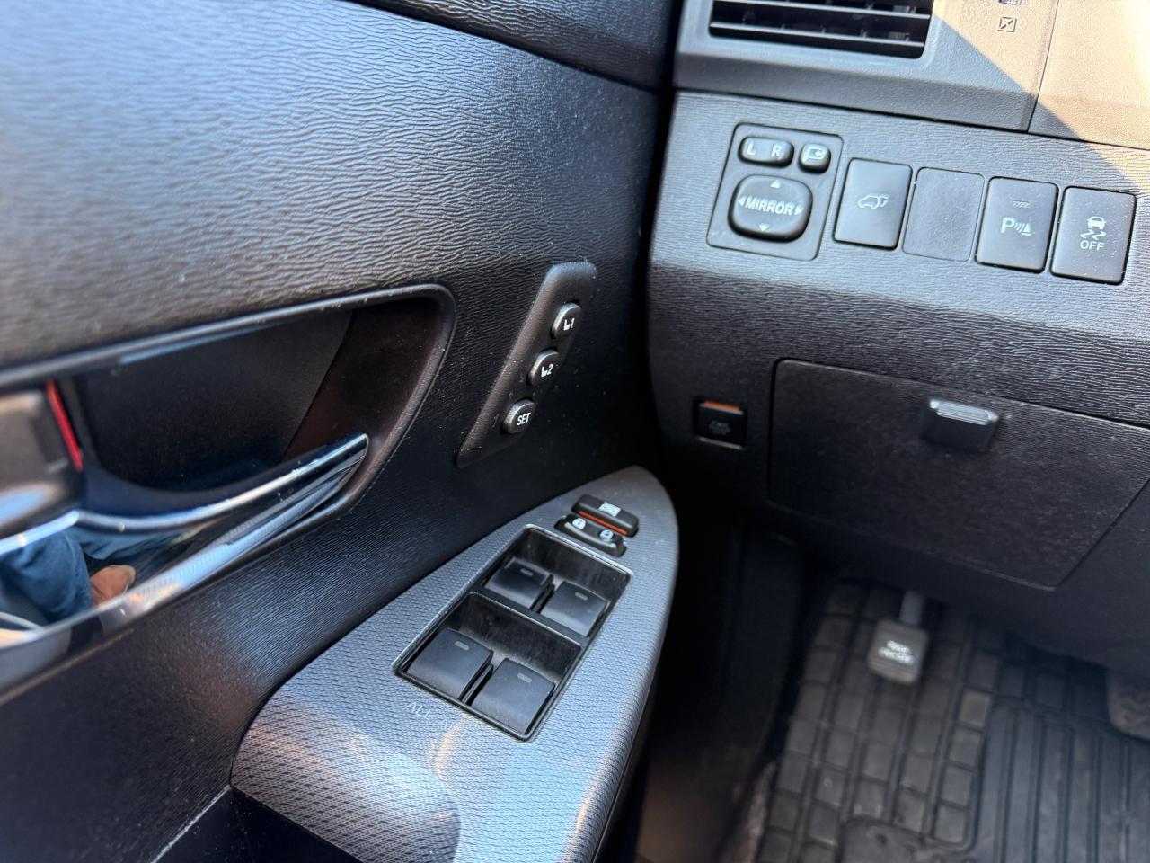 2016 Toyota Venza 4dr Wgn V6 EXL,AWD - Photo #31