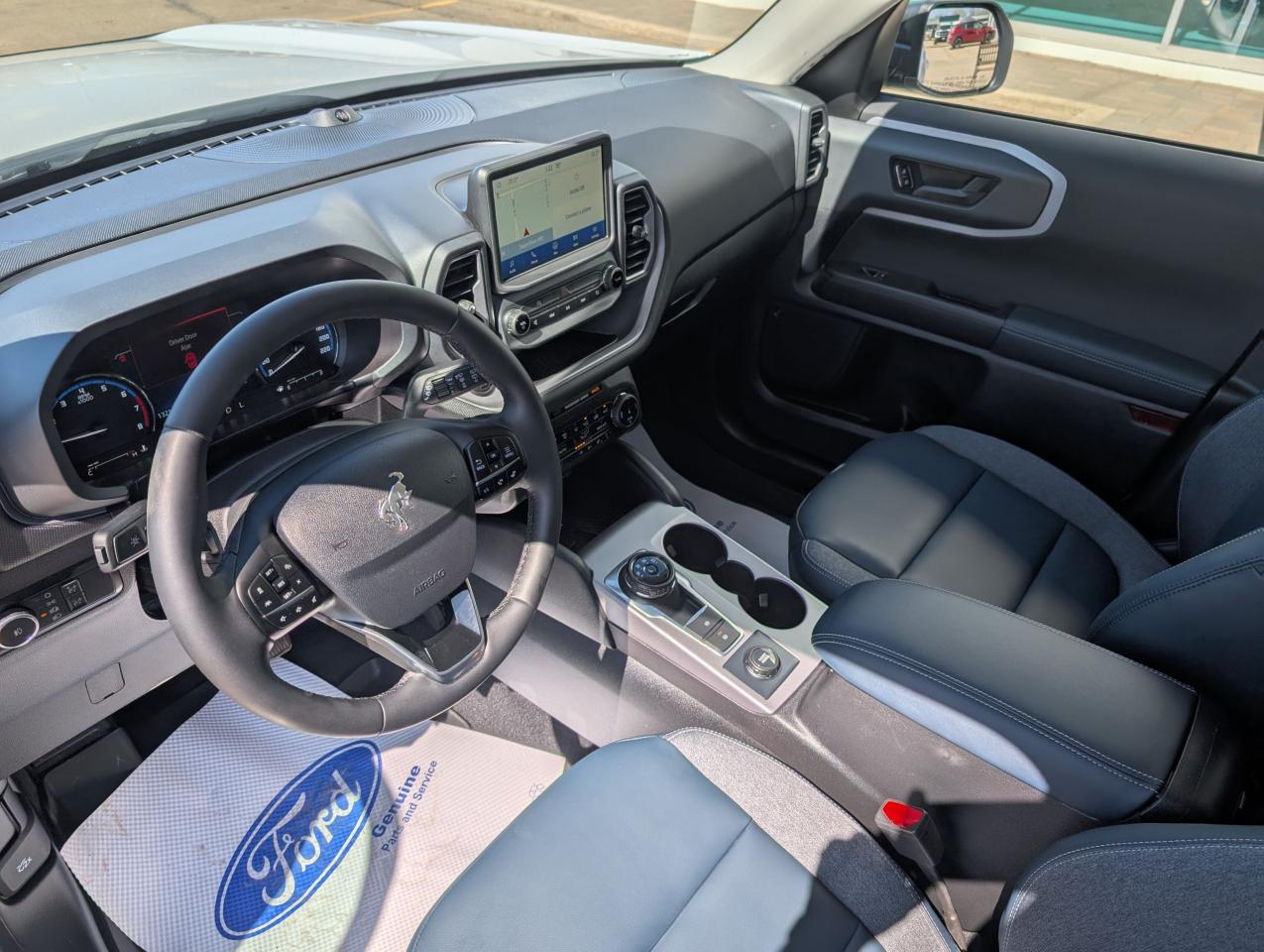 2024 Ford Bronco Sport Outer Banks Photo5