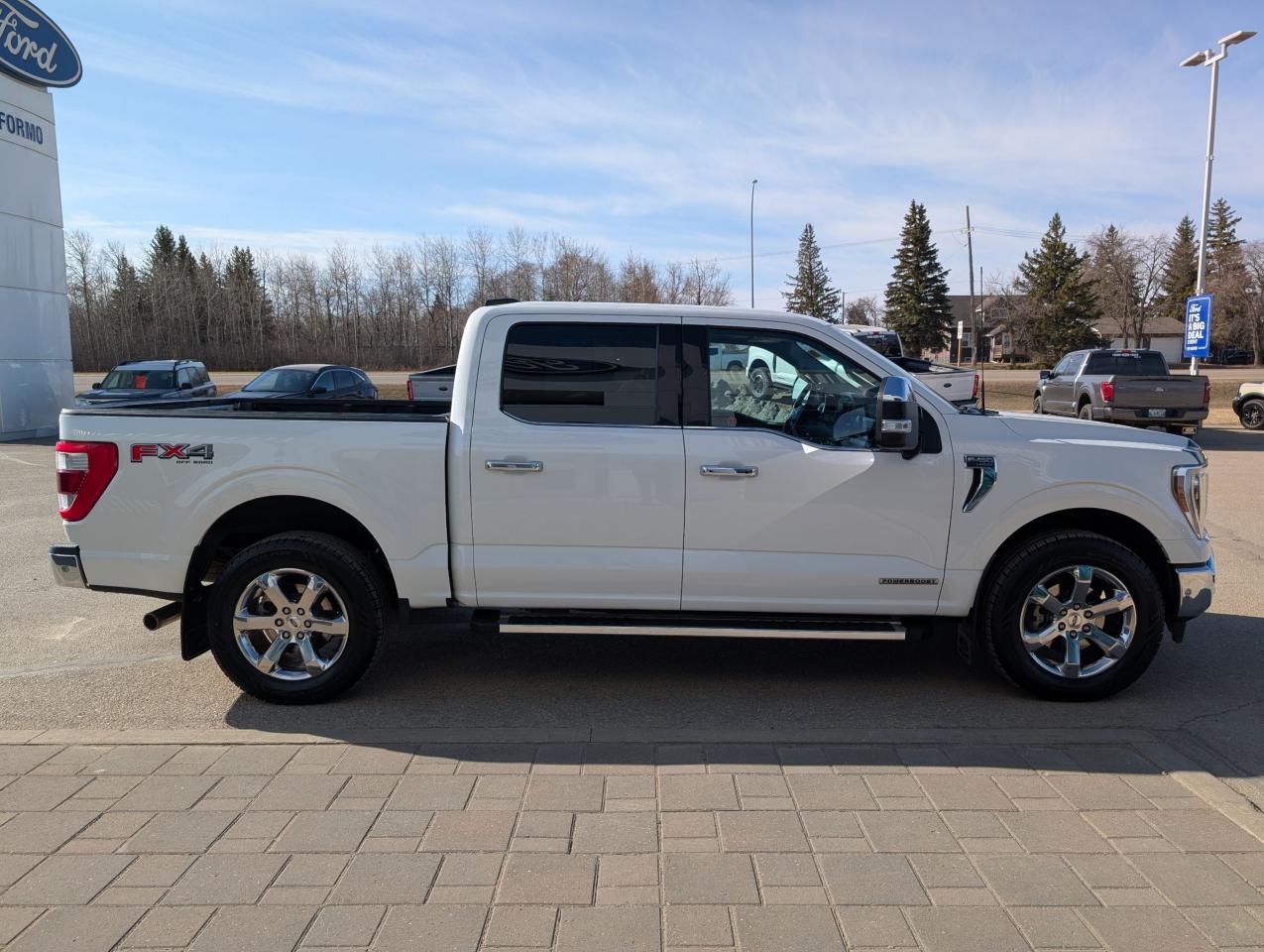 2022 Ford F-150 Lariat Photo5