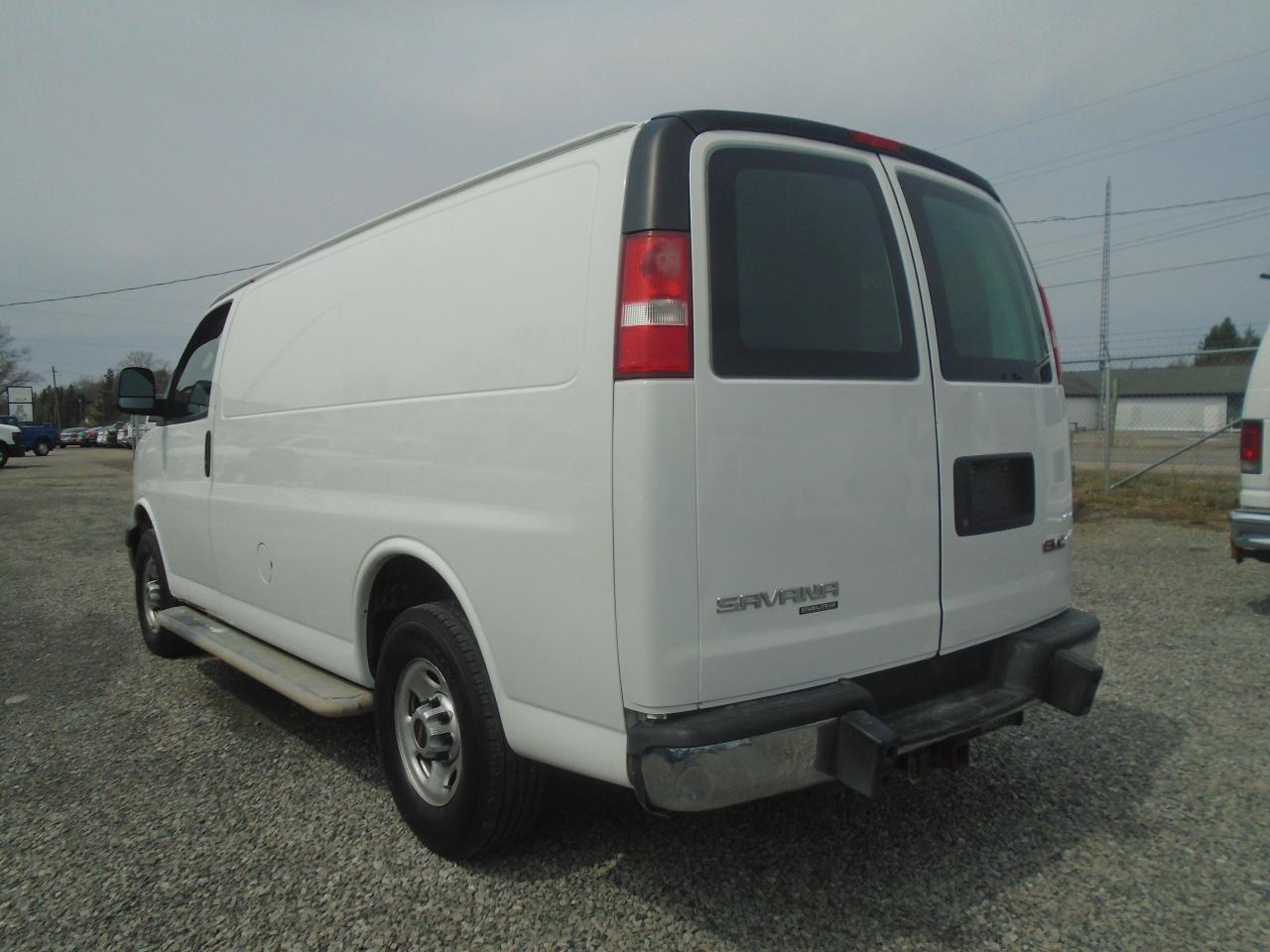 2016 GMC Savana 2500 RWD 2500 135 - Photo #7