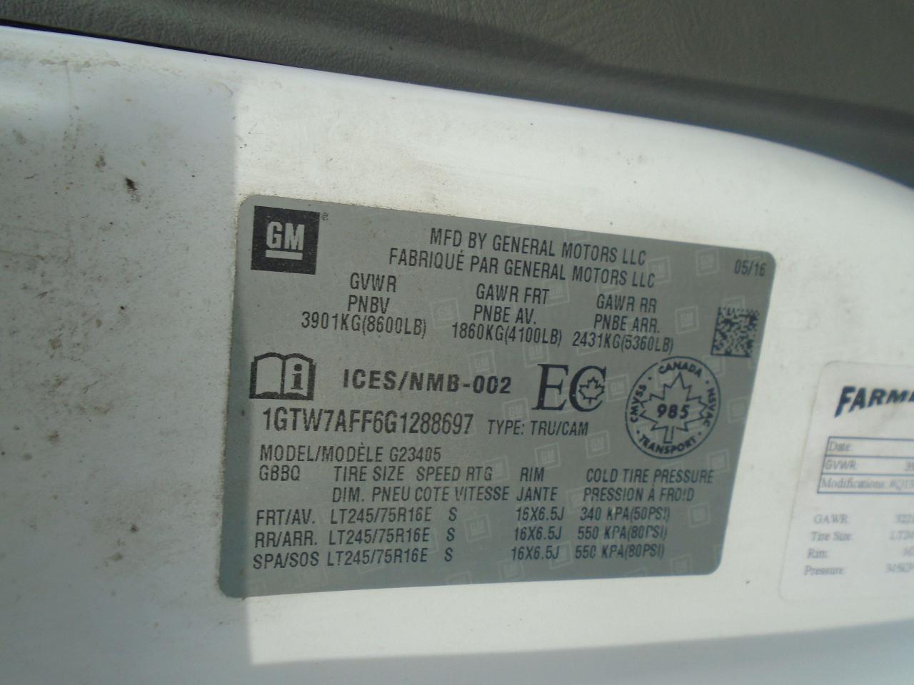 2016 GMC Savana 2500 RWD 2500 135 - Photo #37