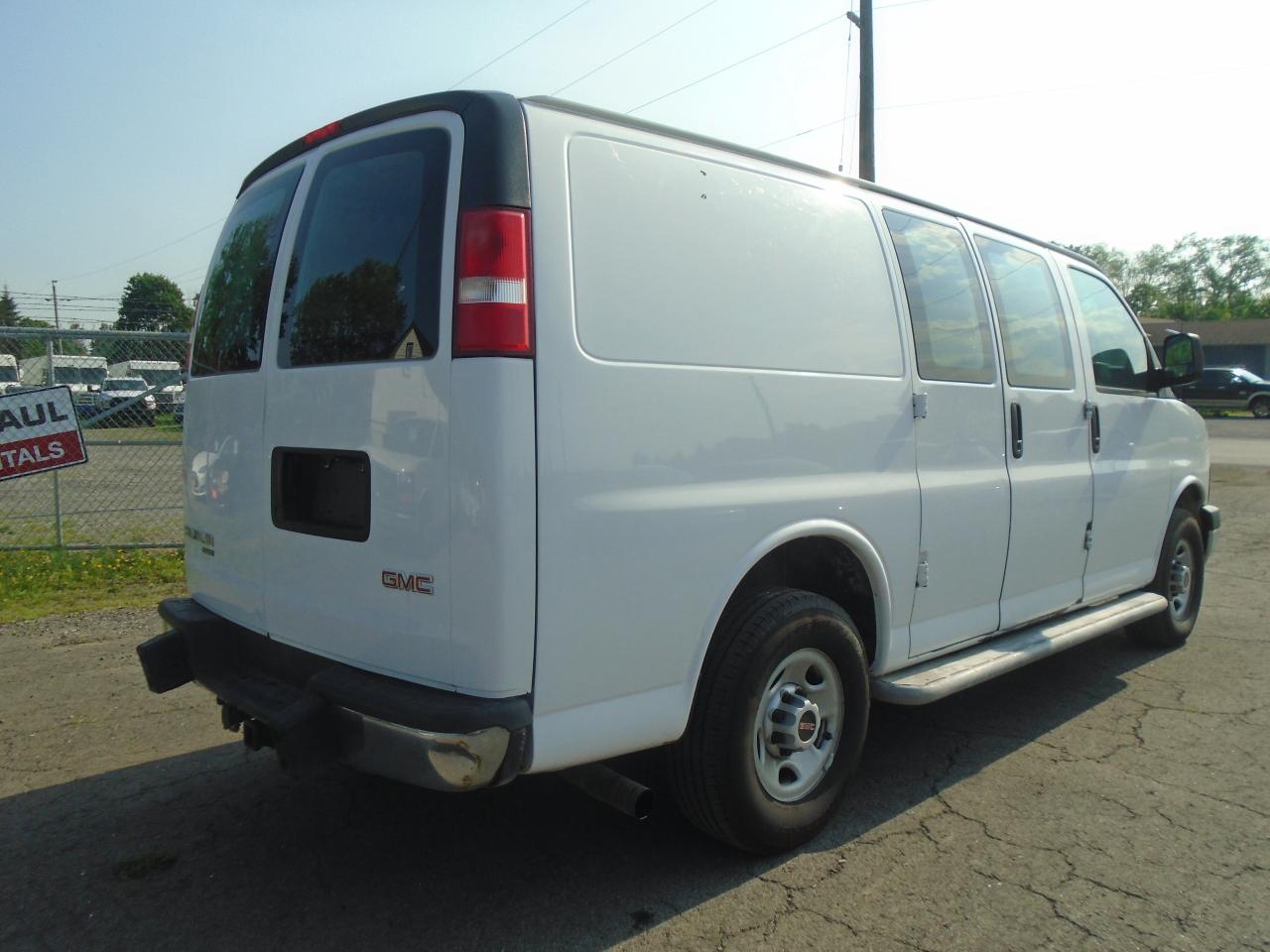2016 GMC Savana 2500 RWD 2500 135 - Photo #8