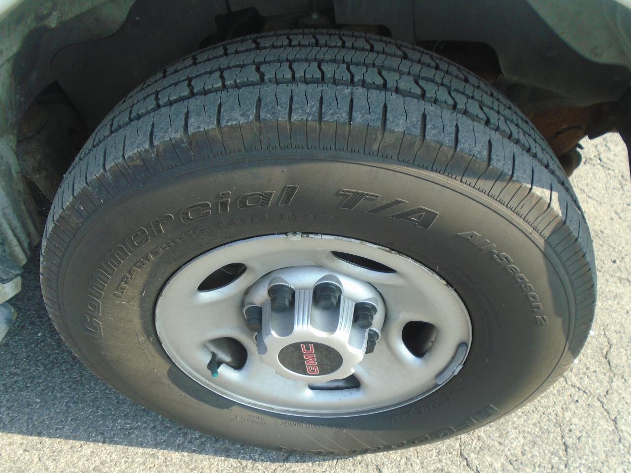2016 GMC Savana 2500 RWD 2500 135 - Photo #28