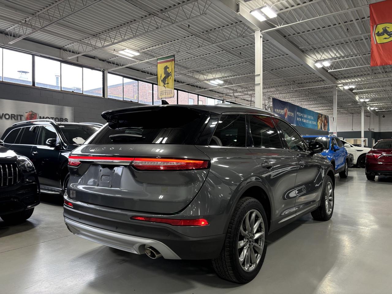 2021 Lincoln Corsair Standard|AWD|NAV|AMBIENT|PANOROOF|LEATHER|ALLOYS|+ - Photo #5