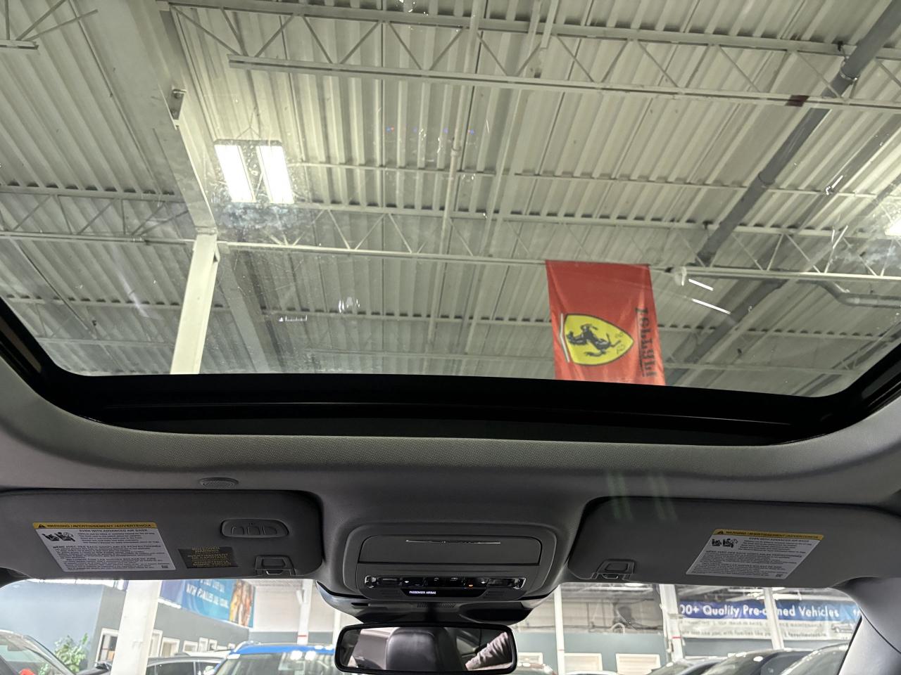 2021 Lincoln Corsair Standard|AWD|NAV|AMBIENT|PANOROOF|LEATHER|ALLOYS|+ - Photo #12