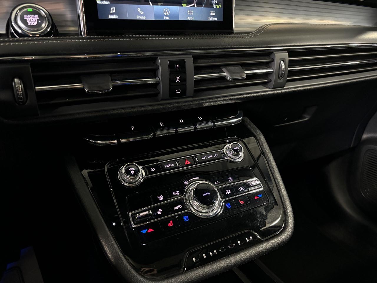 2021 Lincoln Corsair Standard|AWD|NAV|AMBIENT|PANOROOF|LEATHER|ALLOYS|+ - Photo #38