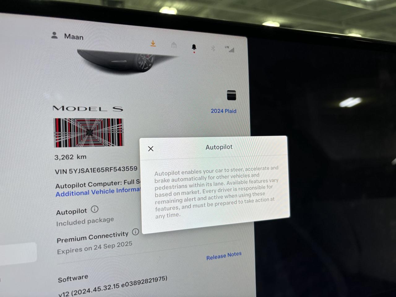 2024 Tesla Model S Plaid AWD|1021HP|NOLUXTAX|CARBON|ARACHNID|DRAGMODE - Photo #32