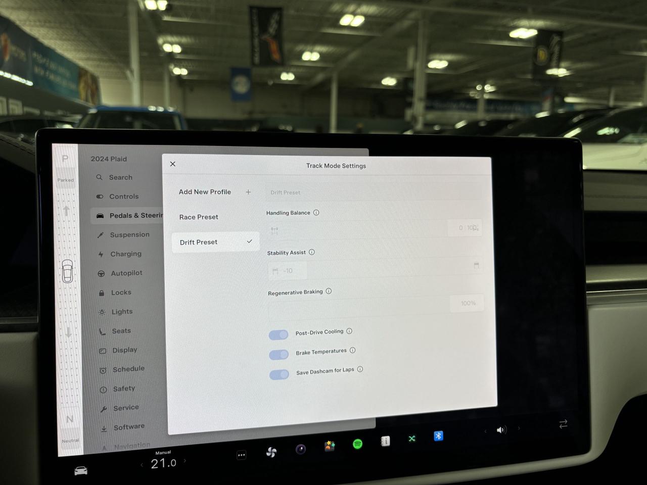 2024 Tesla Model S Plaid AWD|1021HP|NOLUXTAX|CARBON|ARACHNID|DRAGMODE - Photo #39