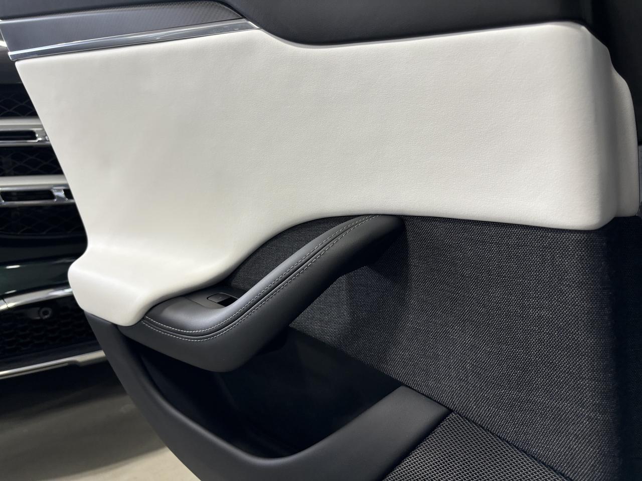 2024 Tesla Model S Plaid AWD|1021HP|NOLUXTAX|CARBON|ARACHNID|DRAGMODE - Photo #13