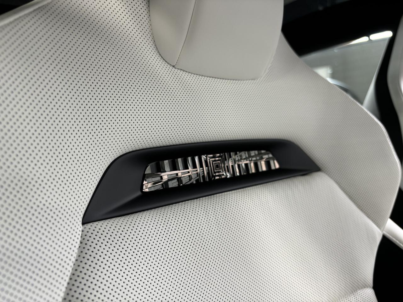 2024 Tesla Model S Plaid AWD|1021HP|NOLUXTAX|CARBON|ARACHNID|DRAGMODE - Photo #22