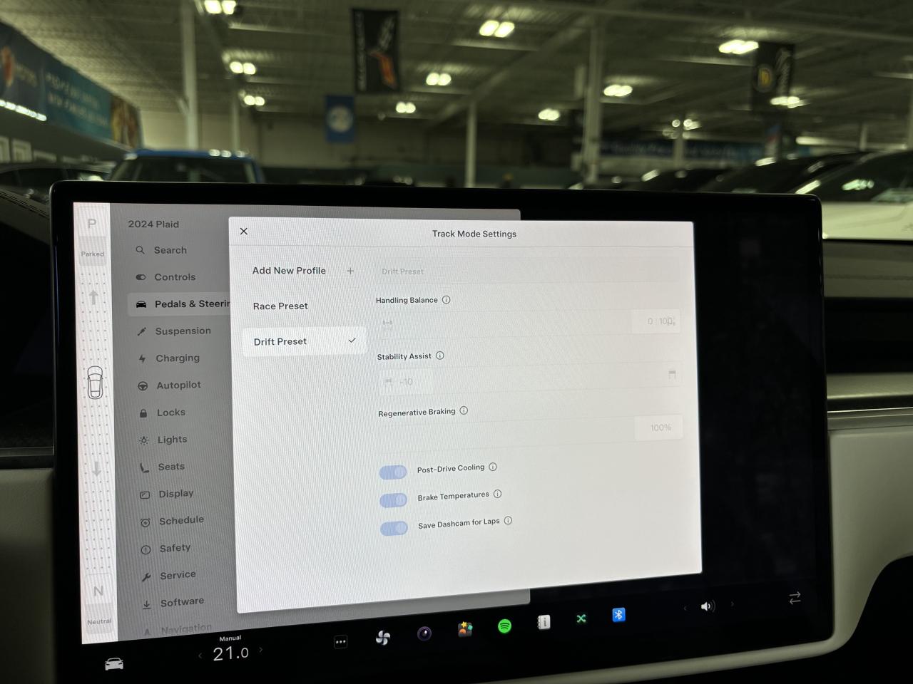 2024 Tesla Model S Plaid AWD|1021HP|NOLUXTAX|CARBON|ARACHNID|DRAGMODE - Photo #39