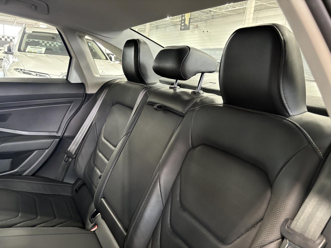 2021 Volkswagen Jetta Execline|NAV|AMBIENT|SUNROOF|LEATHER|HEATEDSEATS|+ - Photo #8