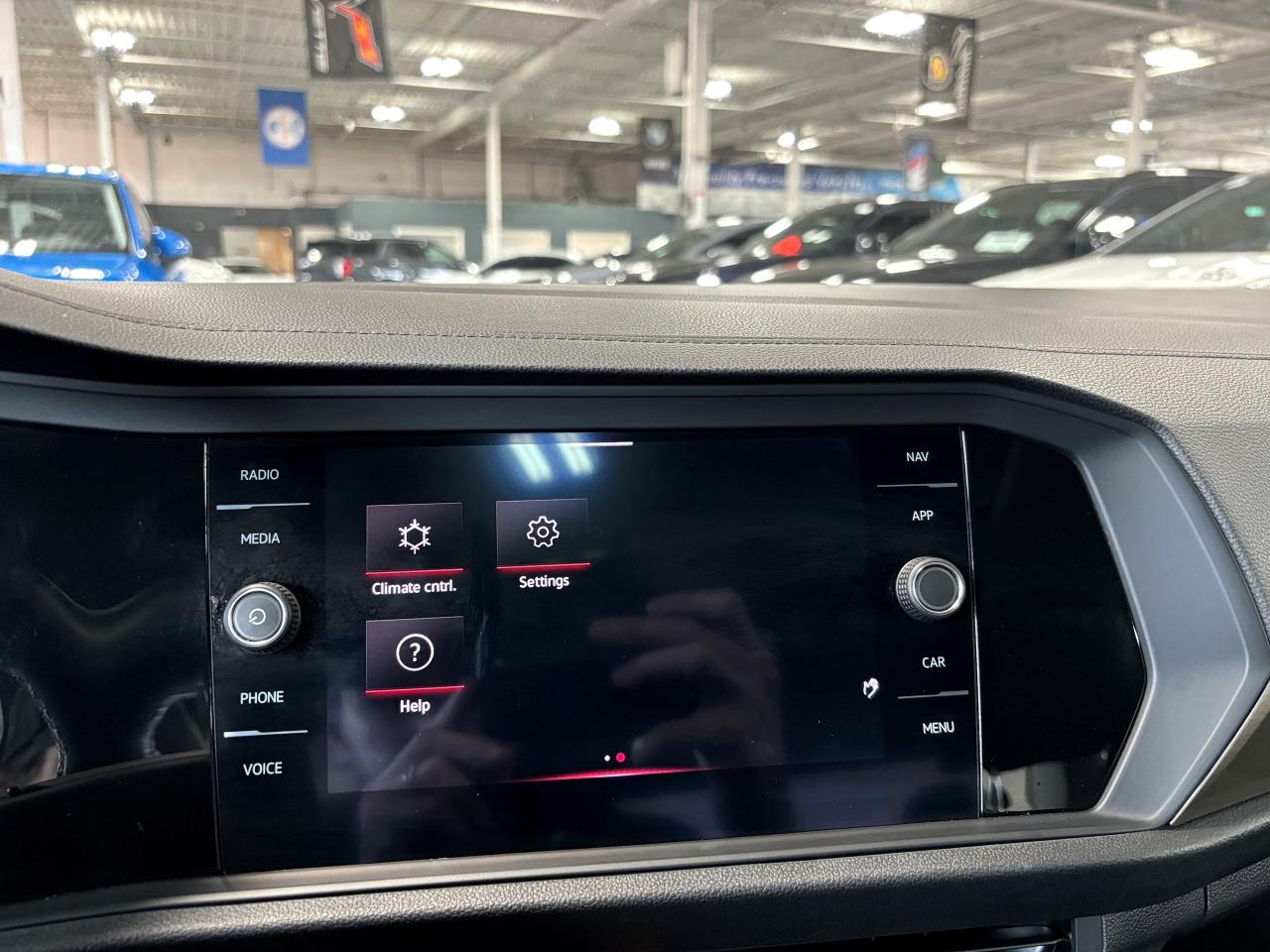 2021 Volkswagen Jetta Execline|NAV|AMBIENT|SUNROOF|LEATHER|HEATEDSEATS|+ - Photo #24