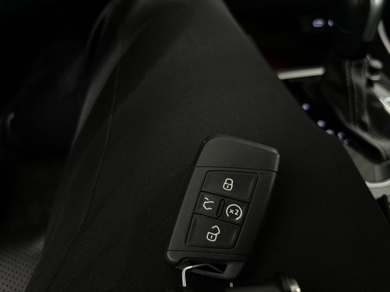 2021 Volkswagen Jetta Execline|NAV|AMBIENT|SUNROOF|LEATHER|HEATEDSEATS|+ - Photo #30