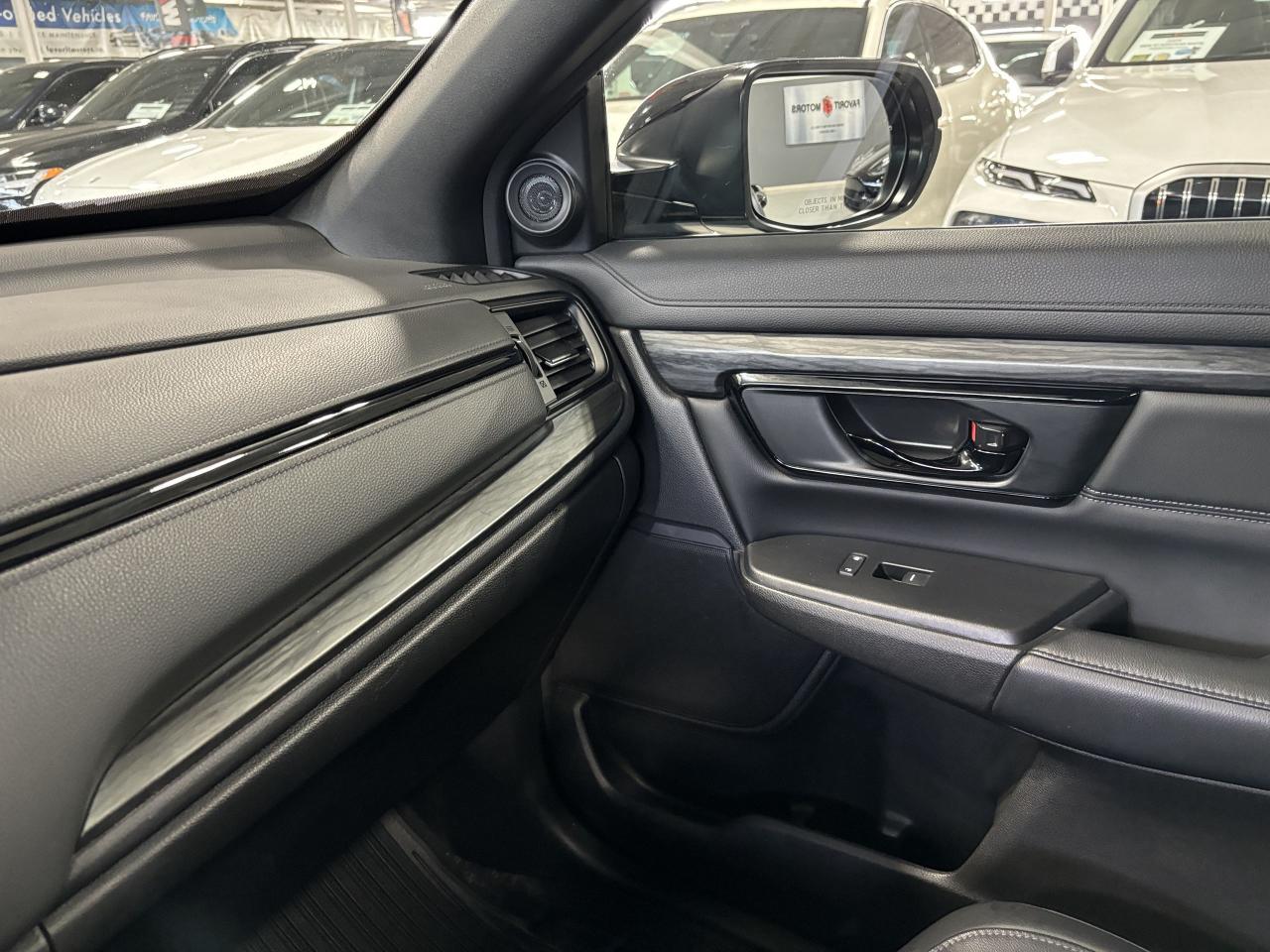 2022 Honda CR-V Black Edition|AWD|NAV|WOOD|PANOROOF|LEATHER|ALLOYS - Photo #18