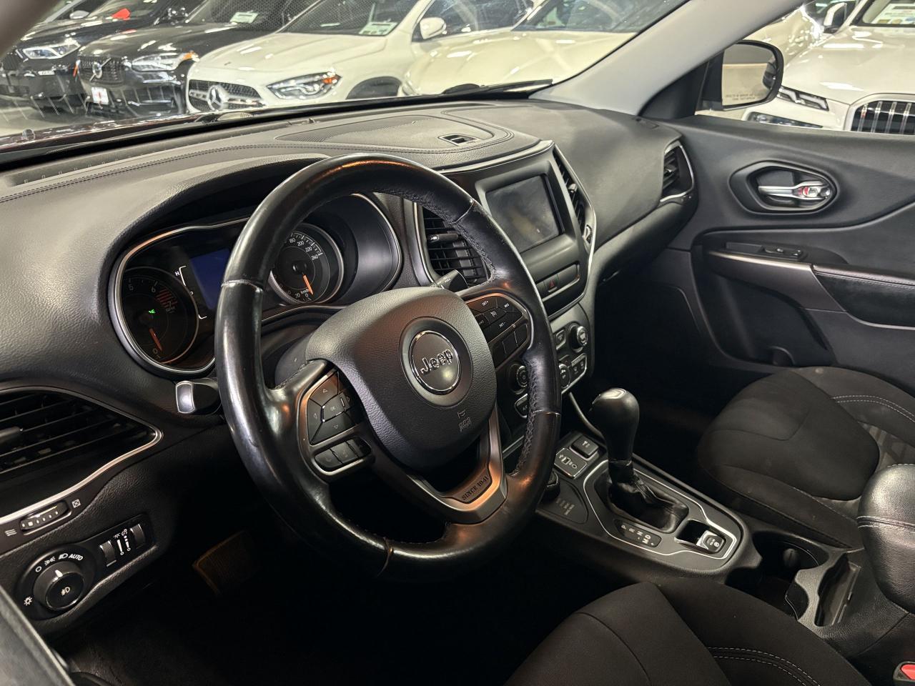 2019 Jeep Cherokee North 4X4|SELECTERRAIN|BACKUPCAMERA|HEATEDMIRRORS| - Photo #10