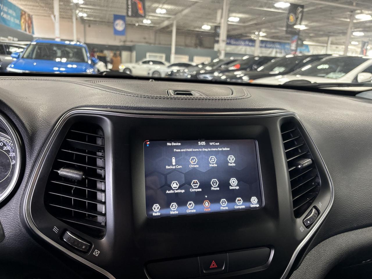 2019 Jeep Cherokee North 4X4|SELECTERRAIN|BACKUPCAMERA|HEATEDMIRRORS| - Photo #16