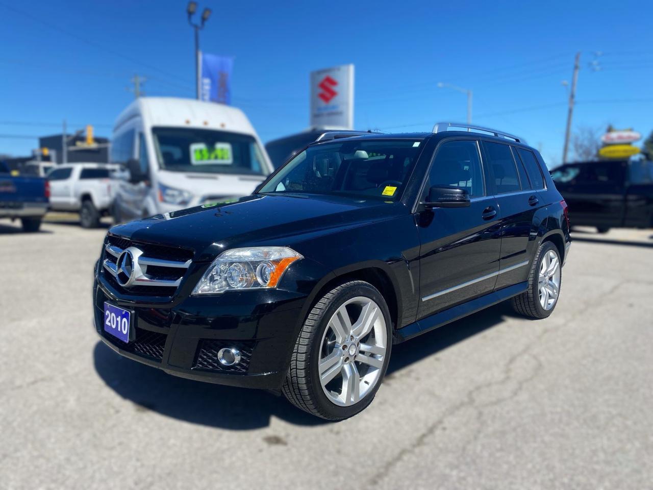 Used 2010 Mercedes-Benz GLK-Class GLK 350 4MATIC ~Leather ~Bluetooth ~Panoramic Roof for sale in Barrie, ON