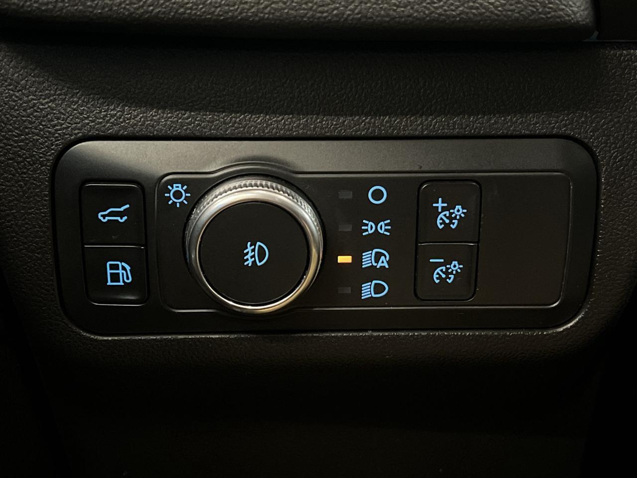 2021 Ford Escape TITANIUM HYBRID AWD | HTD LEATHER | REMOTE START Photo