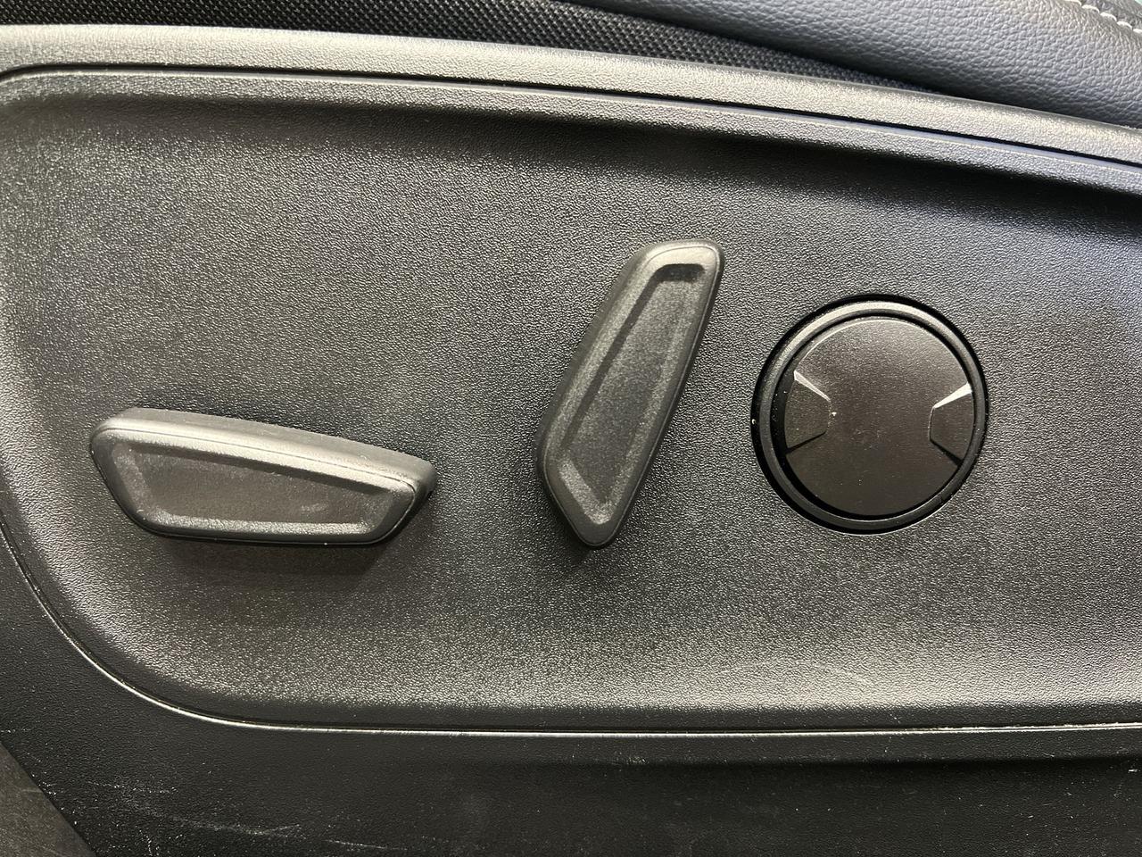 2021 Ford Escape TITANIUM HYBRID AWD | HTD LEATHER | REMOTE START Photo