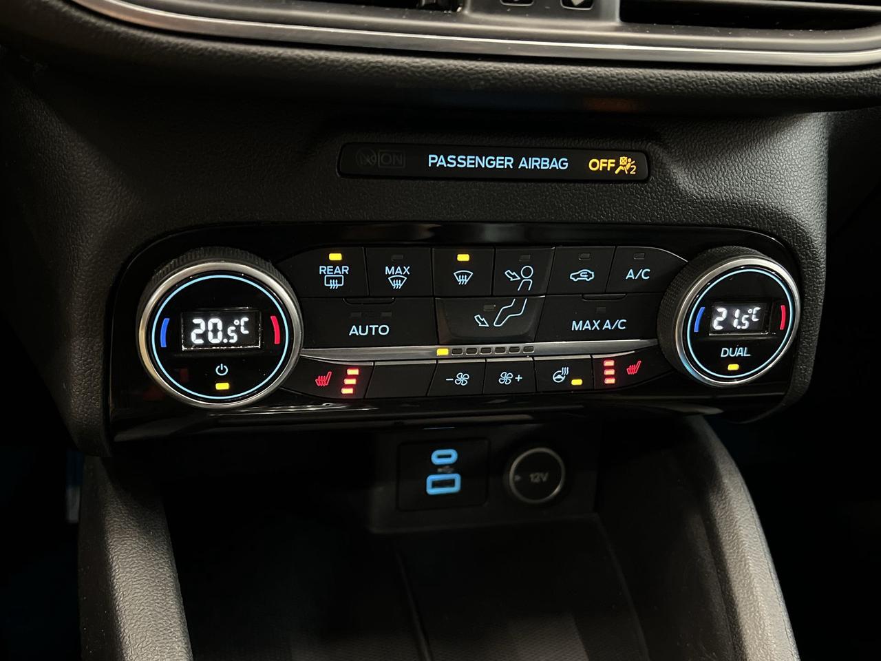 2021 Ford Escape TITANIUM HYBRID AWD | HTD LEATHER | REMOTE START Photo