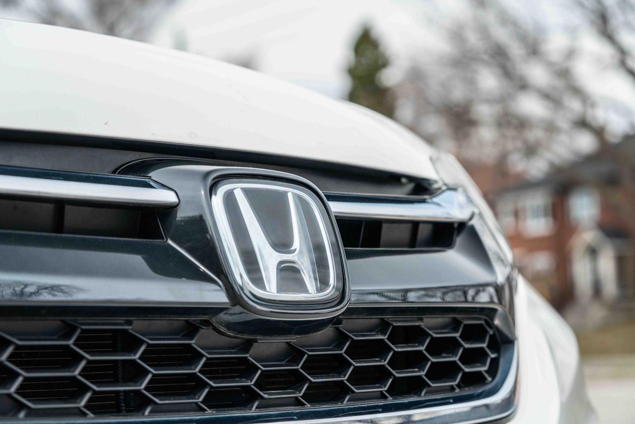 2016 Honda CR-V Touring - Photo #6
