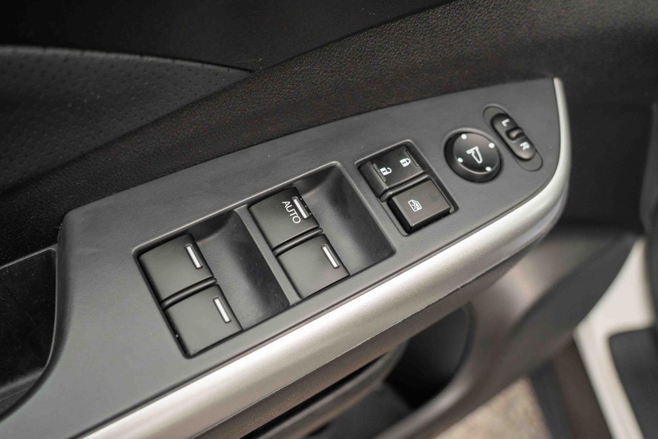 2016 Honda CR-V Touring - Photo #24