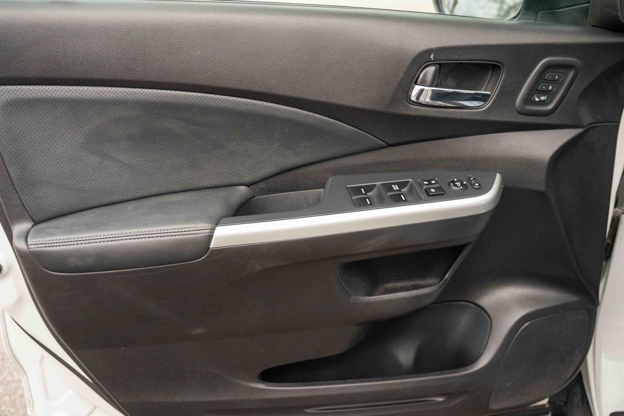 2016 Honda CR-V Touring - Photo #23