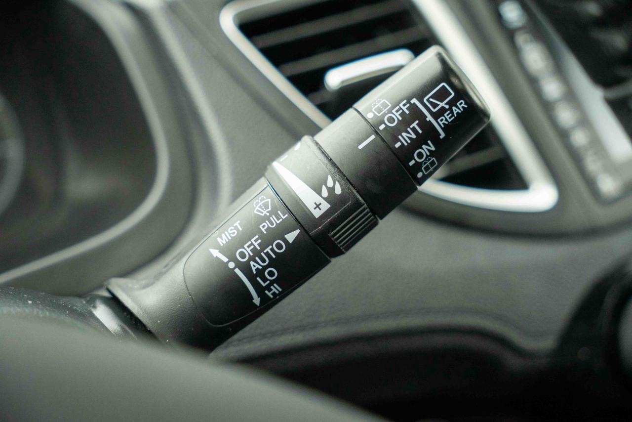 2016 Honda CR-V Touring - Photo #40
