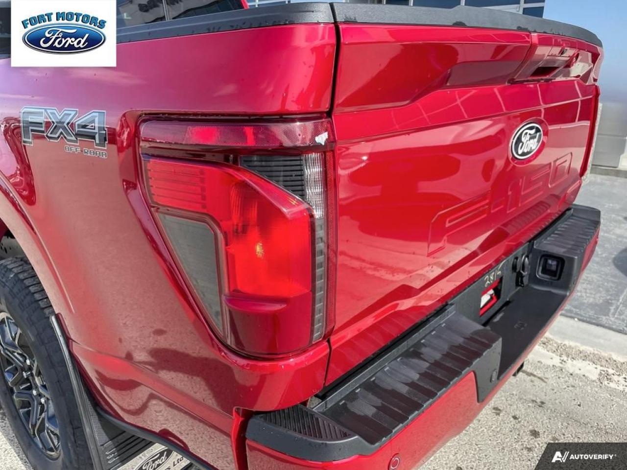 2025 Ford F-150 XLT Photo5
