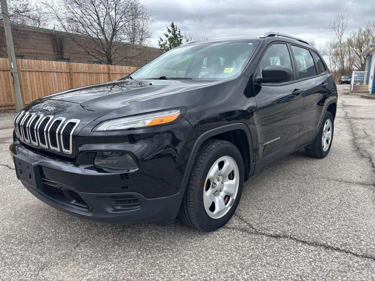 Used 2016 Jeep Cherokee Sport for sale in Essex, ON