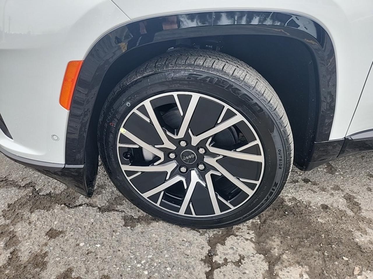 2025 Jeep Wagoneer S Limited  - Sunroof -  Navigation Photo