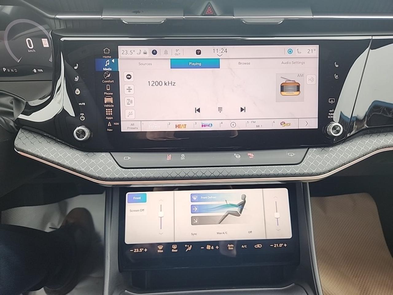 2025 Jeep Wagoneer S Limited  - Sunroof -  Navigation Photo