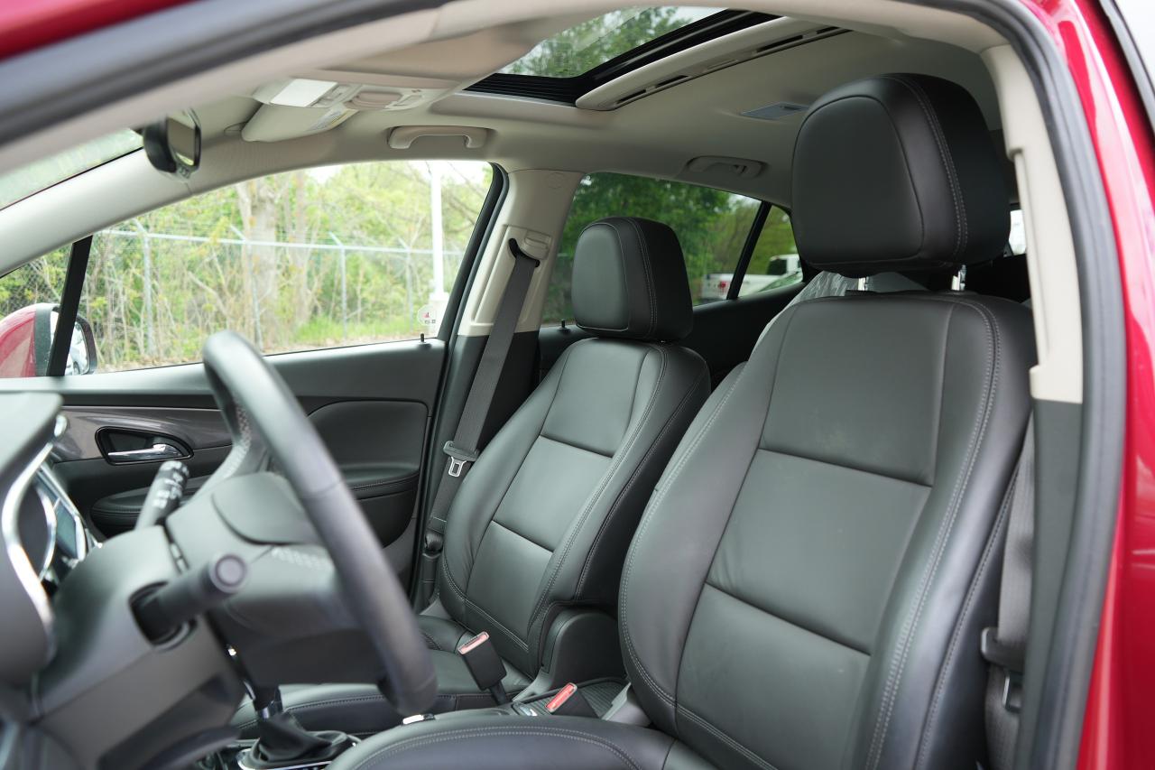 2019 Buick Encore Essence Photo39