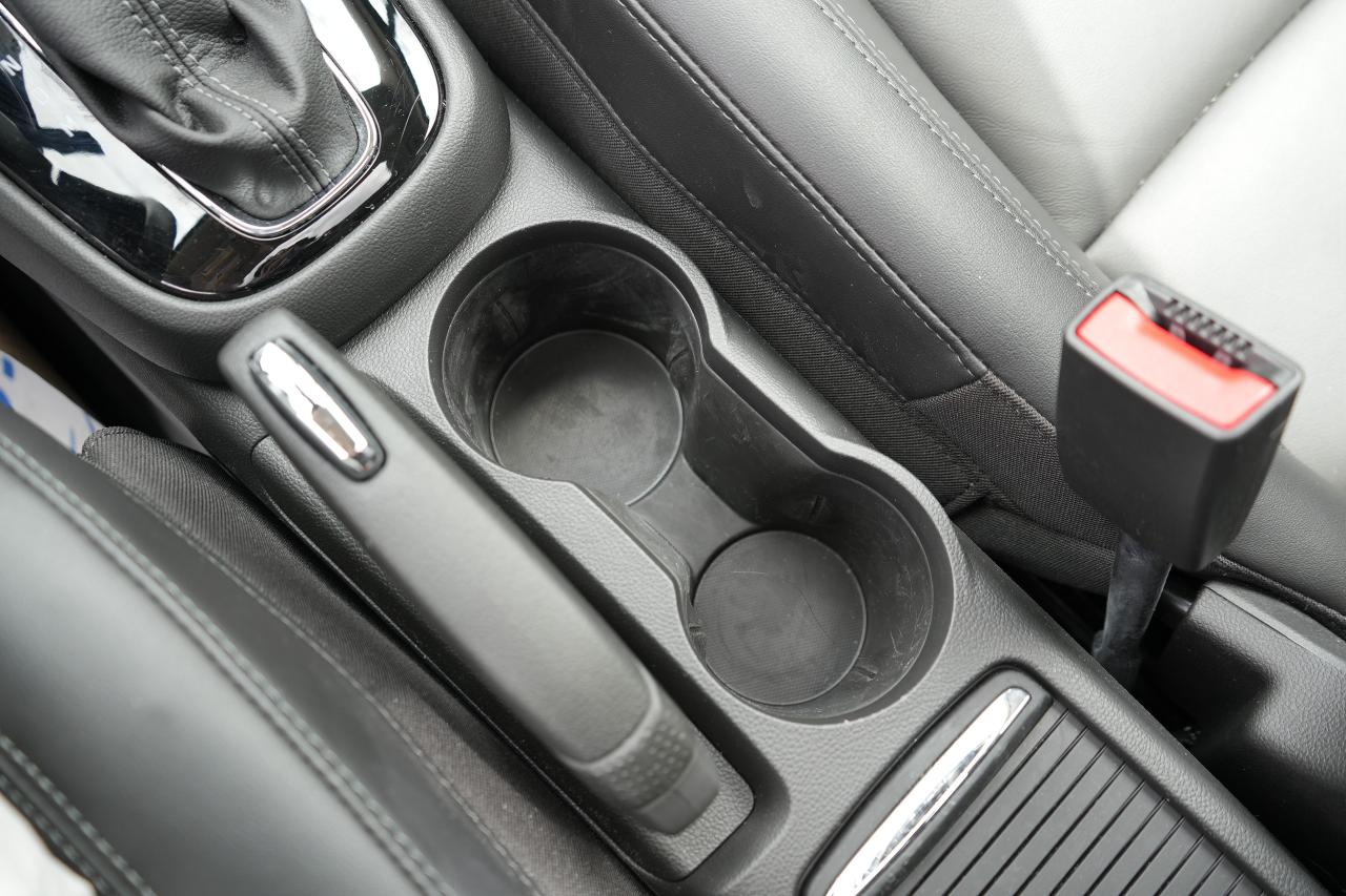 2019 Buick Encore Essence Photo24