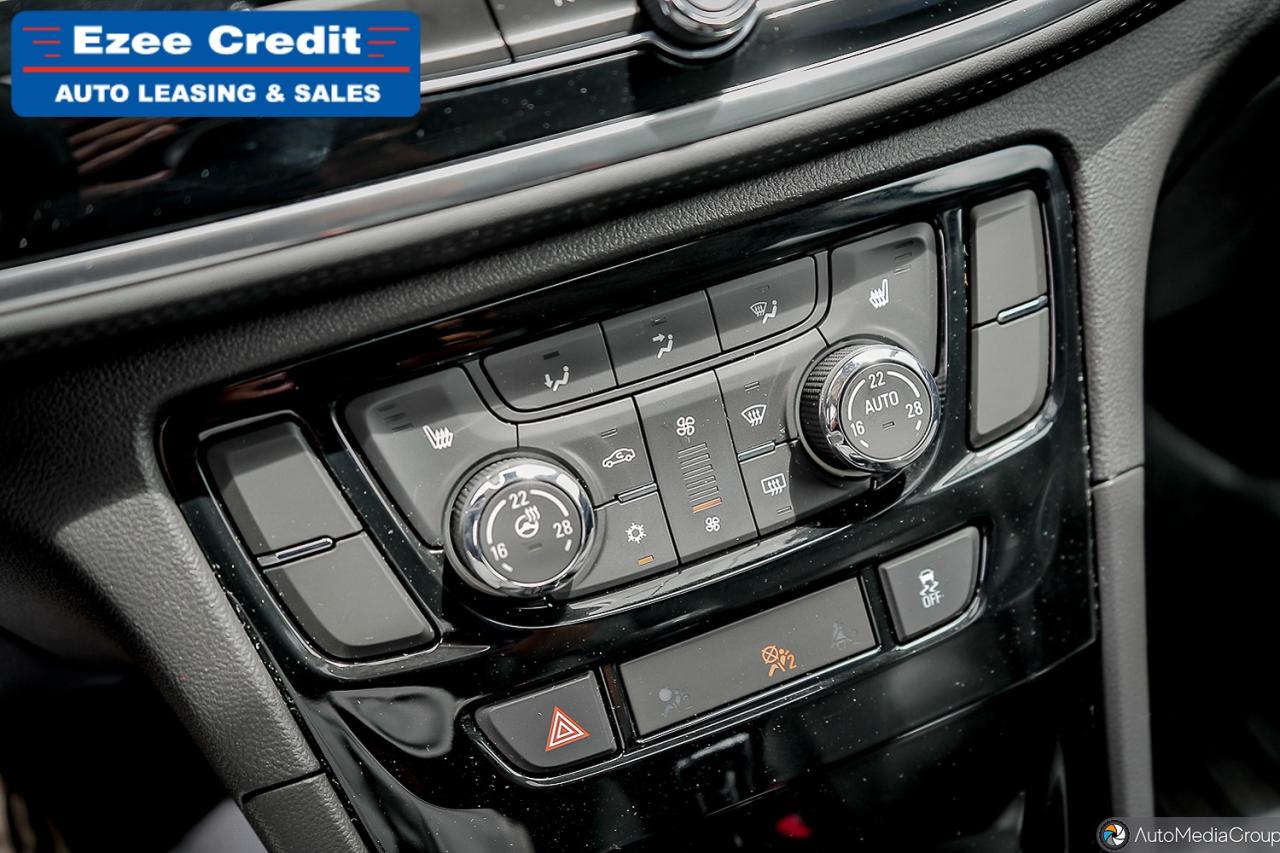 2019 Buick Encore Essence Photo23