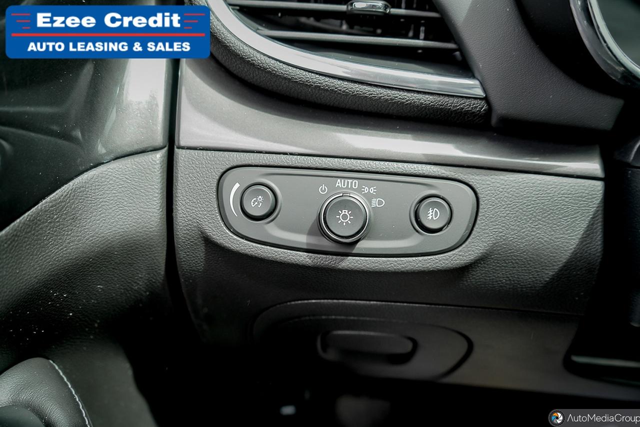 2019 Buick Encore Essence Photo18