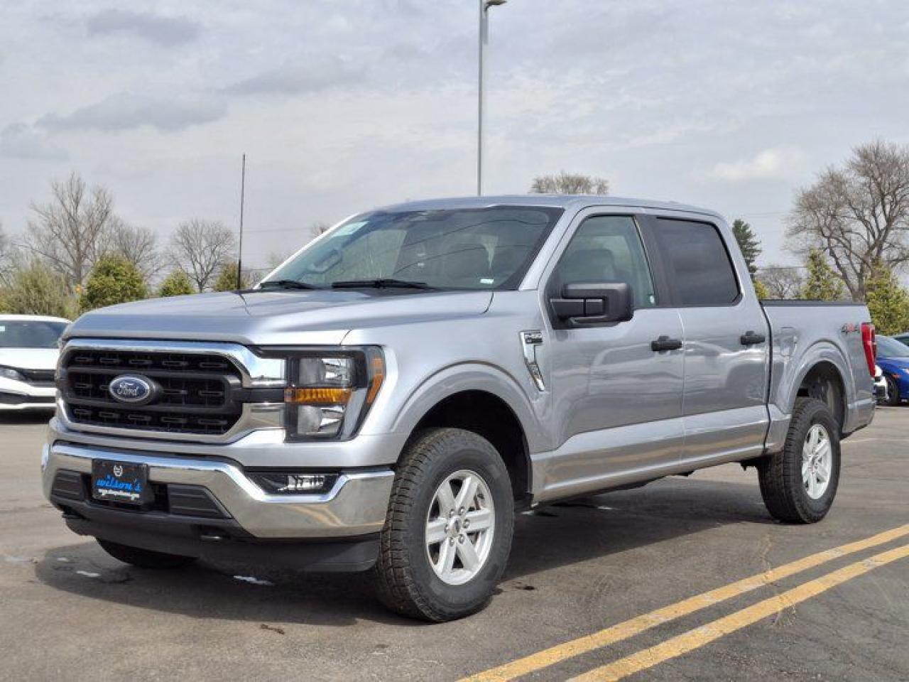 Used 2023 Ford F-150 XLT Crew 4X4 | 3.5L EcoBoost | Power Seat | CarPlay + Android | Rear Camera | and more! for sale in Guelph, ON