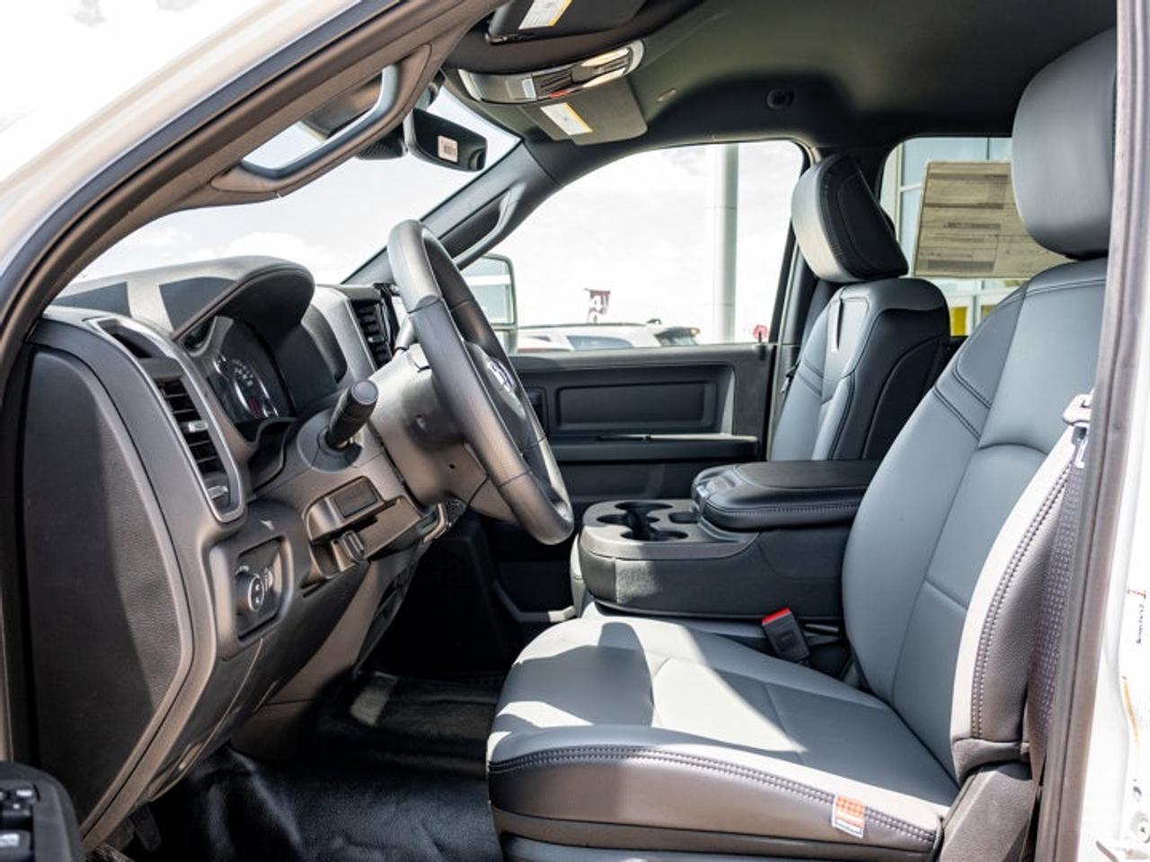 2025 RAM 2500 Tradesman Photo