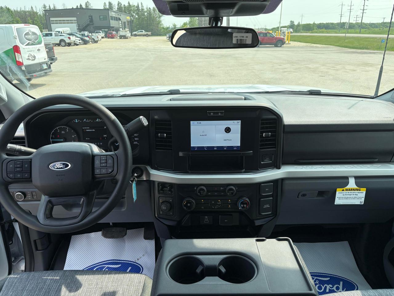 2025 Ford F-350 Super Duty SRW XLT 4WD CREW CAB 6.75' BOX Photo5