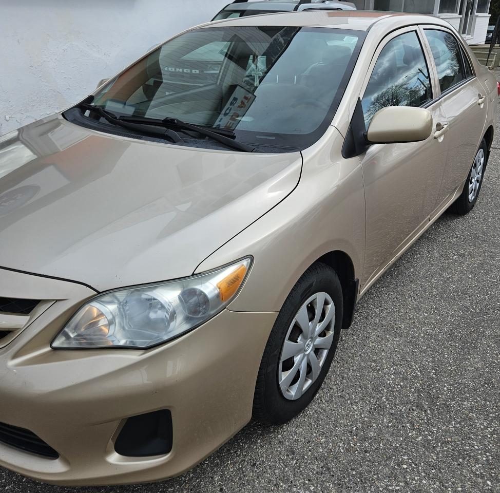 2011 Toyota Corolla  - Photo #10