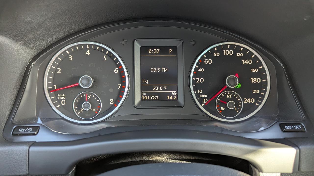 2015 Volkswagen Tiguan  - Photo #12