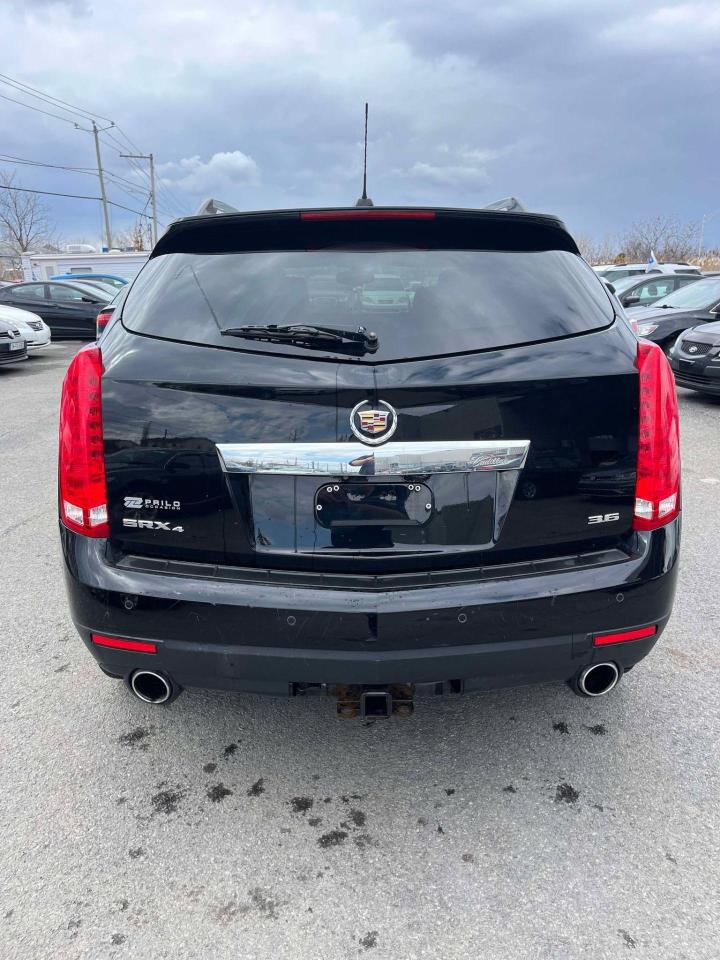 2016 Cadillac SRX  - Photo #5