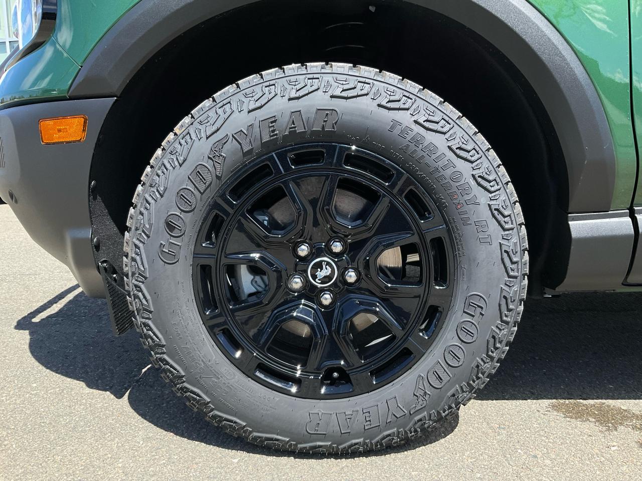 2025 Ford Bronco Sport Outer Banks Photo5