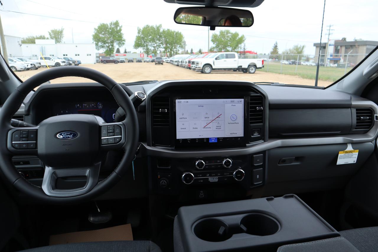 2025 Ford F-150 XLT Photo5