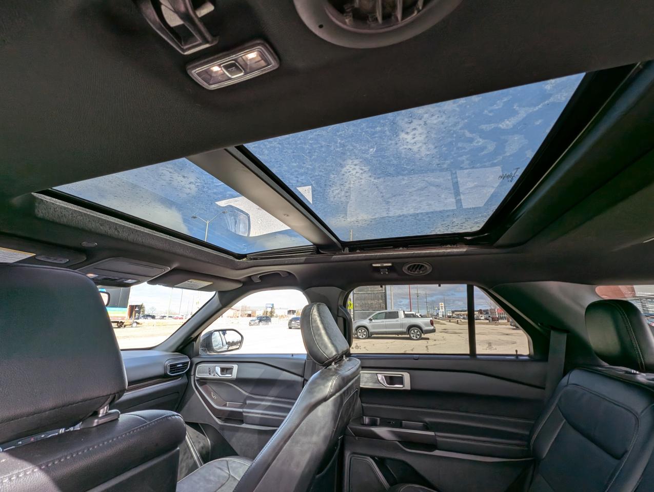 2020 Ford Explorer LIMITED |Accident Free| Cooled Seats | Loaded - Photo #11