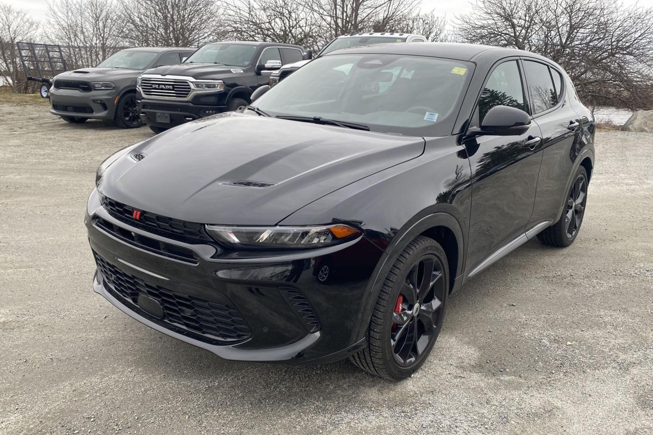 2024 Dodge Hornet R/T Photo1