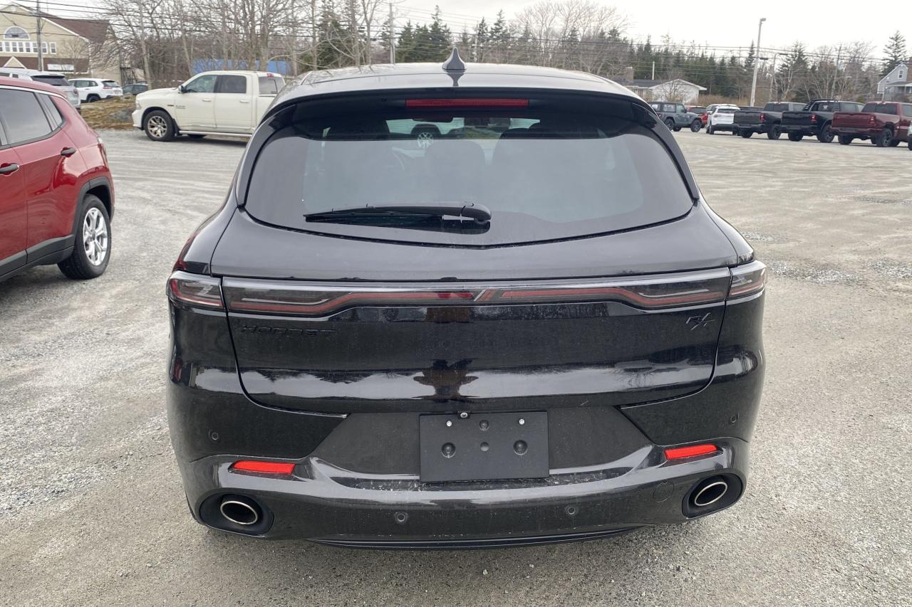 2024 Dodge Hornet R/T Photo5