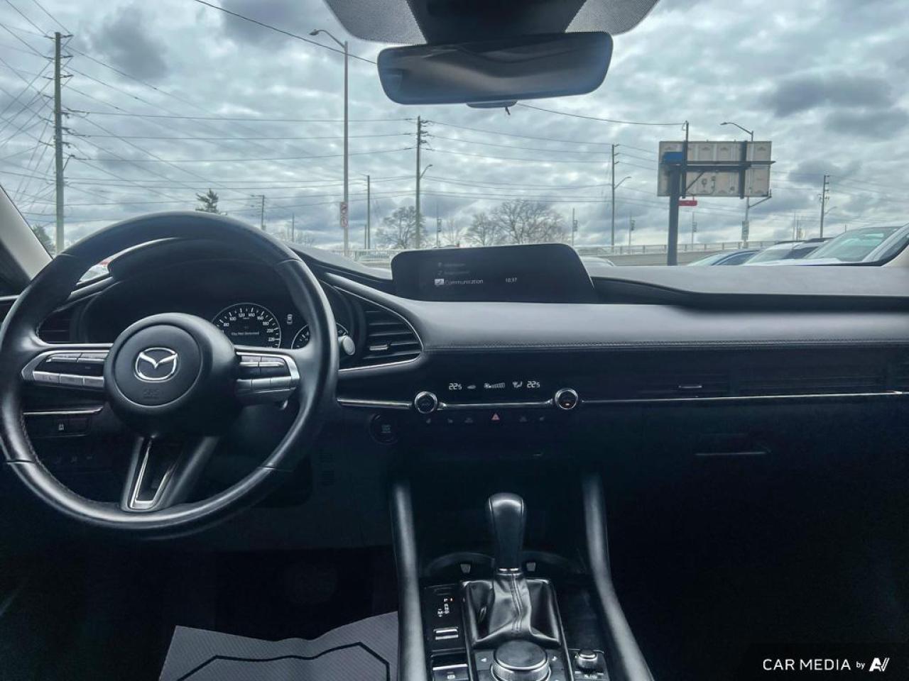 2021 Mazda MAZDA3 GS / i-ACTIV AWD / ROOF / LEATHER / ALLOYS - Photo #12