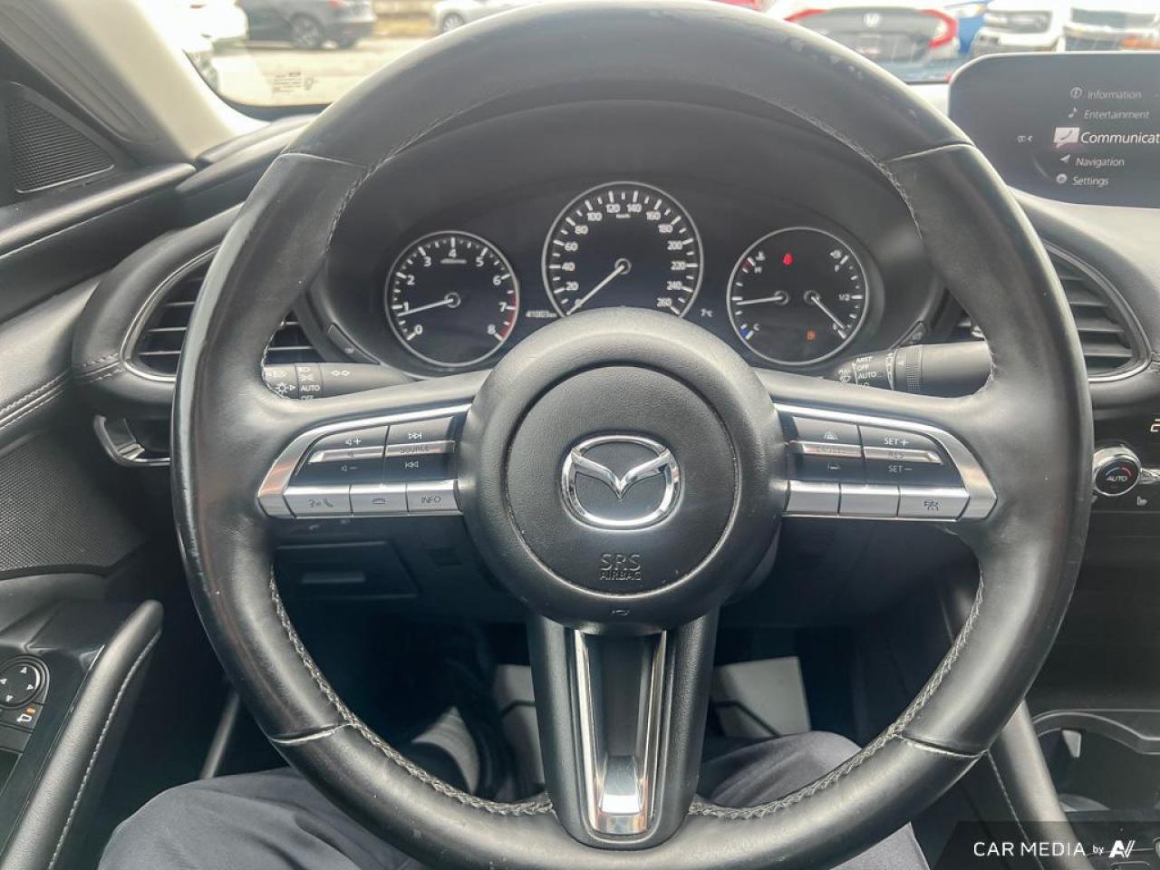2021 Mazda MAZDA3 GS / i-ACTIV AWD / ROOF / LEATHER / ALLOYS - Photo #19